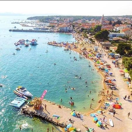 Apartman Kurtov Lägenhet Pakoštane Exteriör bild